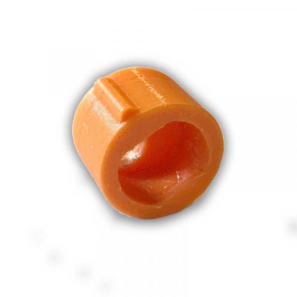 Sensor fixing clip for thermowell